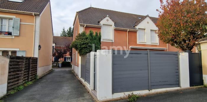 Image 2 sur 8 - Maison/villa  ·  Location · Villeparisis (77270) · 3 pièces · 67m²