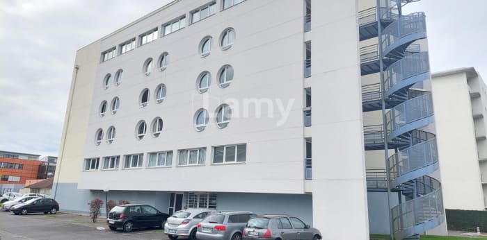 Image 7 sur 9 - Appartement  ·  Location · Pau (64000) · 1 pièce · 29m²