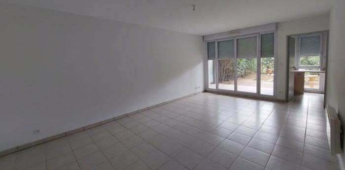 Image 9 sur 10 - Appartement  ·  Location · Avignon (84140) · 3 pièces · 64m²