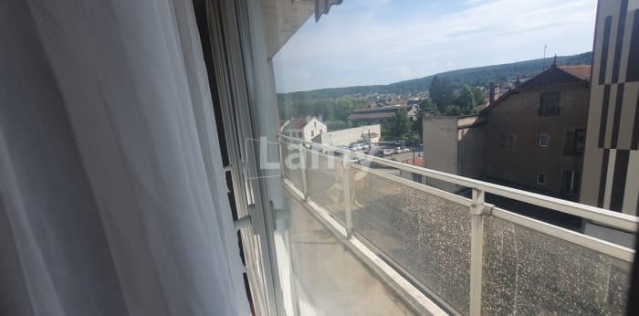 Image 6 sur 8 - Appartement  ·  Location · Vesoul (70000) · 3 pièces · 68m²