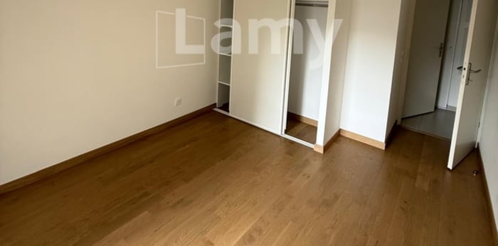Image 6 sur 7 - Appartement  ·  Location · Bordeaux (33800) · 3 pièces · 68m²