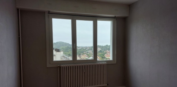 Image 6 sur 8 - Appartement  ·  Location · Lons Le Saunier (39000) · 3 pièces · 80m²