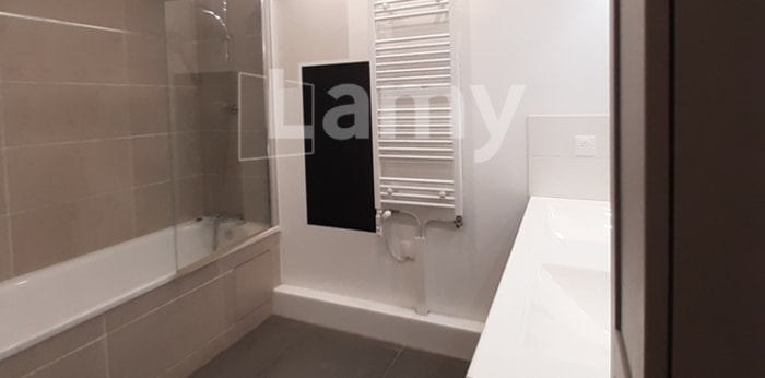 Image 16 sur 18 - Appartement  ·  Location · Vigneux Sur Seine (91270) · 3 pièces · 79m²