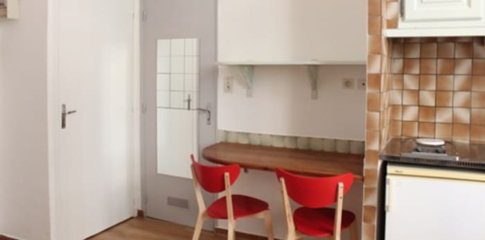 Image 2 sur 4 - Appartement  ·  Location · Aix En Provence (13100) · 1 pièce · 17m²