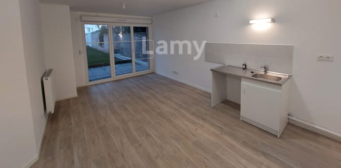 Image 1 sur 11 - Appartement  ·  Location · Dourdan (91410) · 2 pièces · 43m²