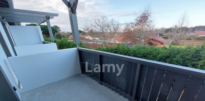 Image 2 sur 11 - Appartement  ·  Location · Vielle St Girons (40560) · 2 pièces · 41m²