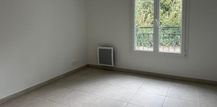 Image 5 sur 8 - Appartement  ·  Location · Cogolin (83310) · 3 pièces · 63m²