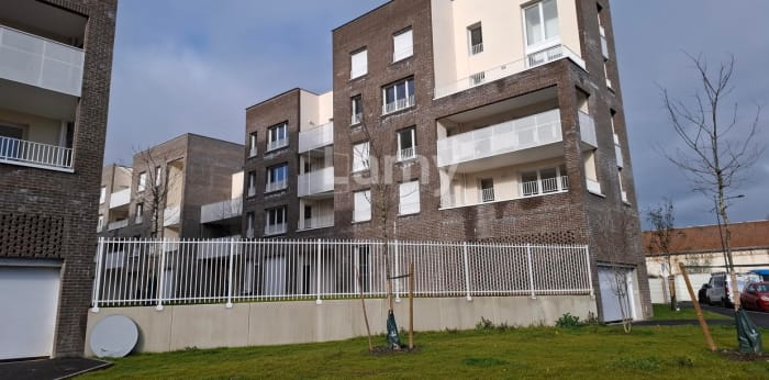Image 7 sur 8 - Appartement  ·  Location · Lille (59160) · 2 pièces · 47m²