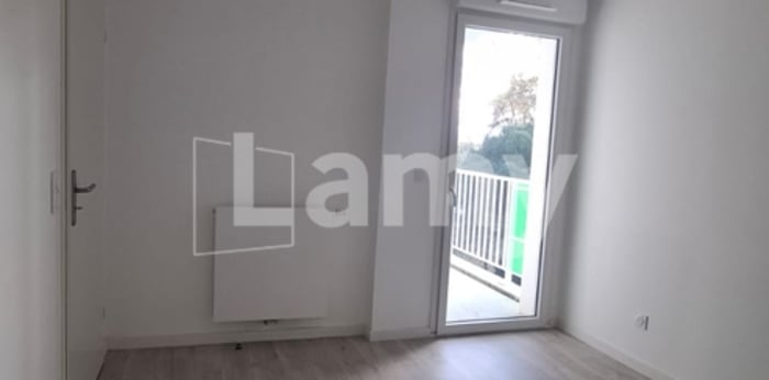 Image 11 sur 13 - Appartement  ·  Location · Talence (33400) · 5 pièces · 107m²