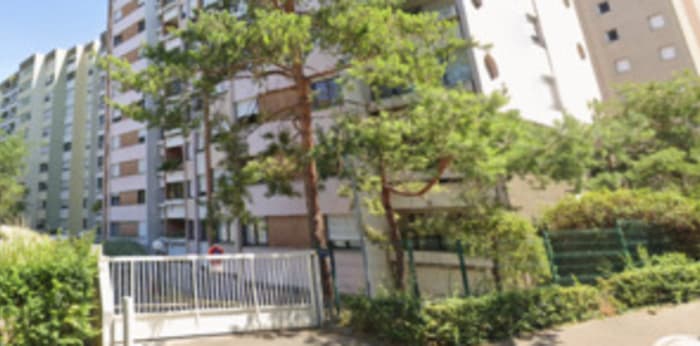 Image 3 sur 3 - Parking/box  ·  Location · Villeurbanne (69100) · 10m²