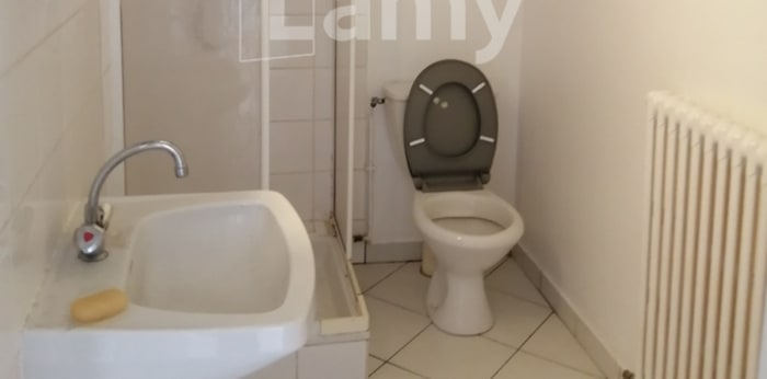 Image 9 sur 9 - Maison/villa  ·  Location · Tours (37000) · 5 pièces · 97m²