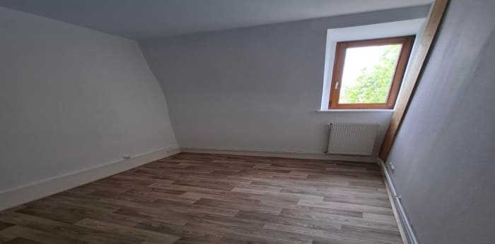 Image 4 sur 7 - Appartement  ·  Location · Sochaux (25600) · 3 pièces · 81m²