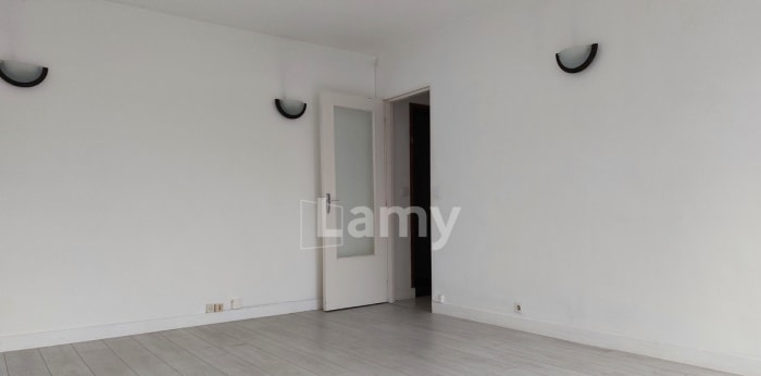 Image 2 sur 6 - Appartement  ·  Location · Poissy (78300) · 2 pièces · 44m²