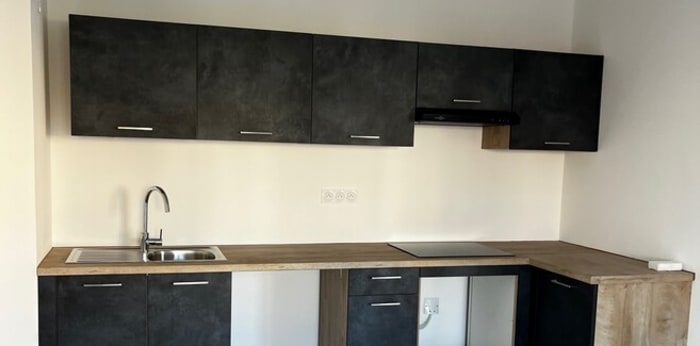 Image 1 sur 6 - Appartement  ·  Location · Le Muy (83490) · 3 pièces · 58m²