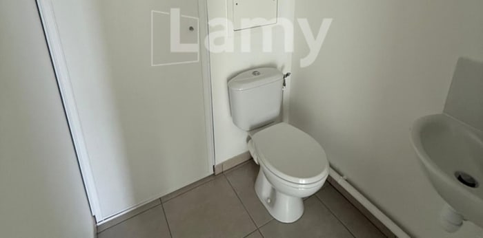 Image 10 sur 14 - Appartement  ·  Location · Talence (33400) · 4 pièces · 84m²