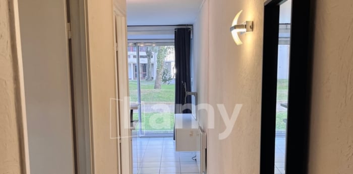 Image 7 sur 10 - Appartement  ·  Location · Aix En Provence (13090) · 2 pièces · 32m²