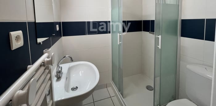 Image 3 sur 10 - Appartement  ·  Location · Villard De Lans (38250) · 1 pièce · 23m²