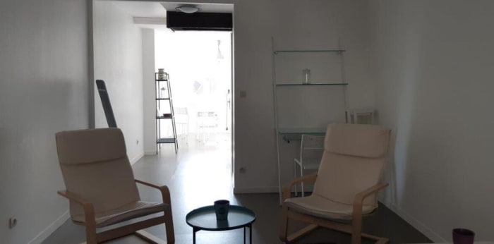 Image 2 sur 4 - Appartement  ·  Location · Chambery (73000) · 1 pièce · 28m²