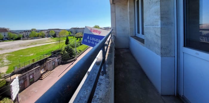 Image 2 sur 17 - Appartement  ·  Location · Limoges (87000) · 4 pièces · 107m²