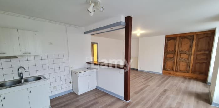 Image 5 sur 8 - Appartement  ·  Location · Issoire (63500) · 3 pièces · 81m²