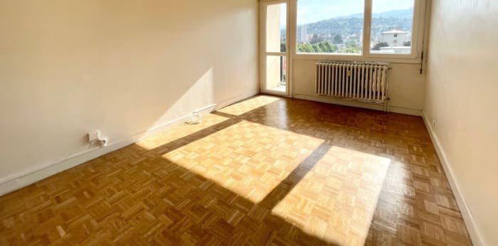 Image 10 sur 13 - Appartement  ·  Location · Aix Les Bains (73100) · 2 pièces · 43m²