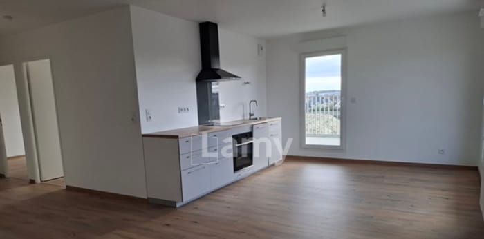 Image 1 sur 11 - Appartement  ·  Location · Fleury Sur Orne (14123) · 3 pièces · 66m²