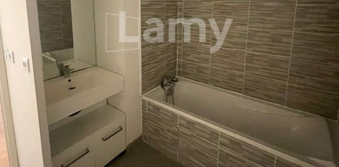 Image 5 sur 6 - Appartement  ·  Location · Tourcoing (59200) · 3 pièces · 62m²