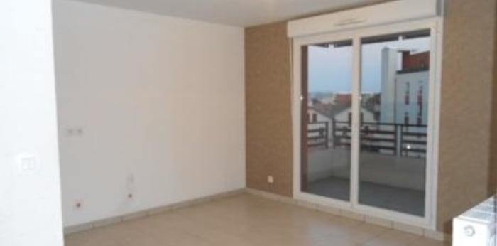 Image 3 sur 7 - Appartement  ·  Location · Clermont Ferrand (63100) · 2 pièces · 38m²