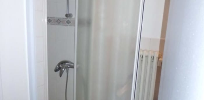 Image 6 sur 7 - Appartement  ·  Location · Lons Le Saunier (39000) · 2 pièces · 80m²