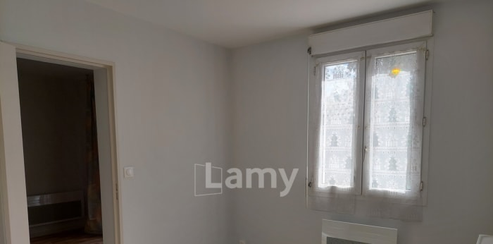 Image 1 sur 9 - Appartement  ·  Location · Montargis (45200) · 1 pièce · 36m²