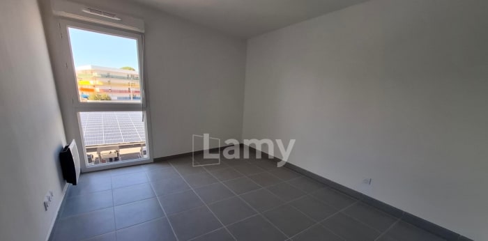 Image 5 sur 11 - Appartement  ·  Location · Marseille (13013) · 2 pièces · 41m²