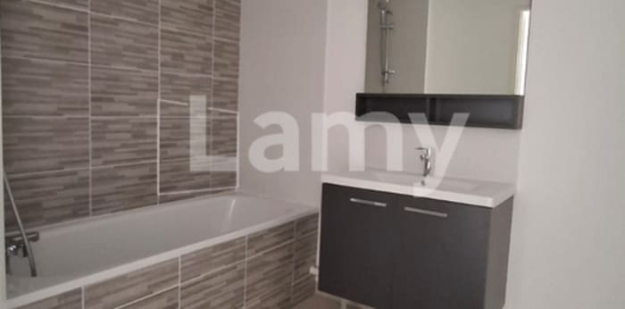 Image 10 sur 11 - Appartement  ·  Location · Talence (33400) · 3 pièces · 66m²