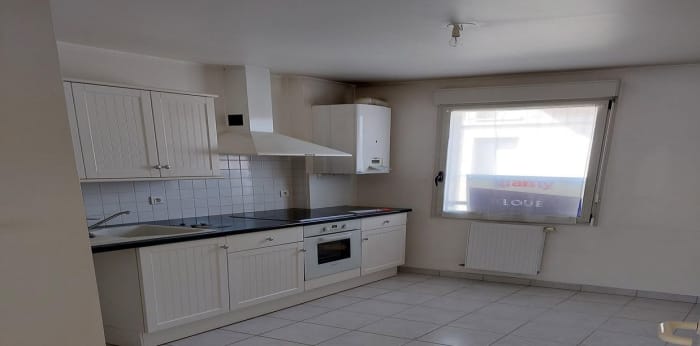 Image 1 sur 5 - Appartement  ·  Location · Montbeliard (25200) · 3 pièces · 73m²