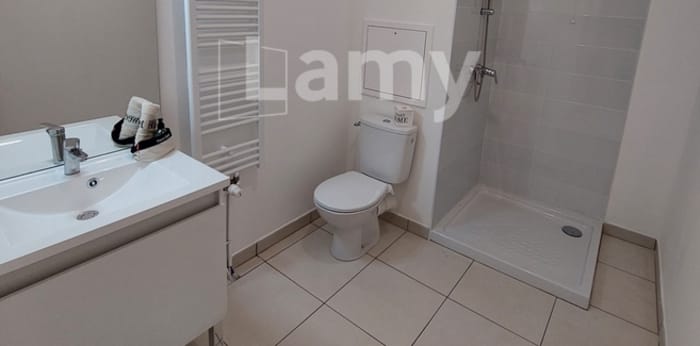 Image 6 sur 6 - Appartement  ·  Location · Lille (59160) · 2 pièces · 46m²