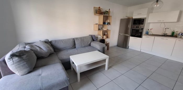 Image 1 sur 5 - Appartement  ·  Location · Ambilly (74100) · 3 pièces · 68m²