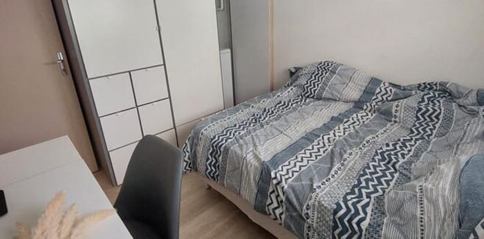 Image 4 sur 7 - Appartement  ·  Location · Aix En Provence (13090) · 32m²