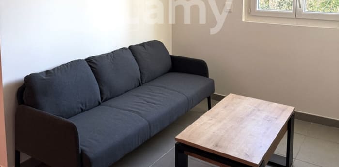 Image 5 sur 13 - Appartement  ·  Location · Salon De Provence (13300) · 2 pièces · 38m²