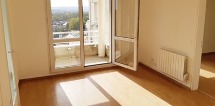 Image 2 sur 9 - Appartement  ·  Location · Meulan En Yvelines (78250) · 2 pièces · 45m²