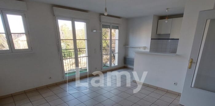 Image 2 sur 10 - Appartement  ·  Location · Brunoy (91800) · 2 pièces · 44m²