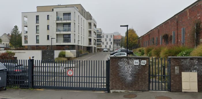 Image 1 sur 1 - Parking/box  ·  Location · Roubaix (59100)