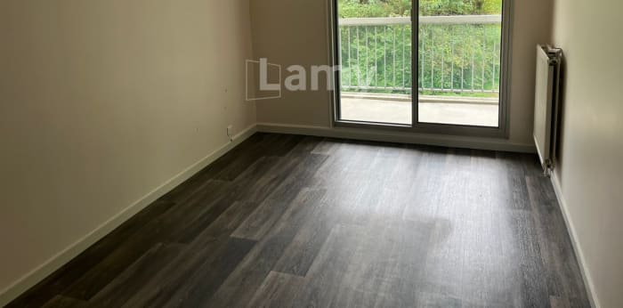 Image 4 sur 5 - Appartement  ·  Location · Montmorot (39570) · 72m²