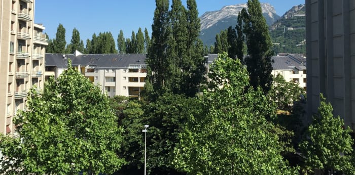 Image 2 sur 6 - Appartement  ·  Location · Grenoble (38000) · 4 pièces · 66m²