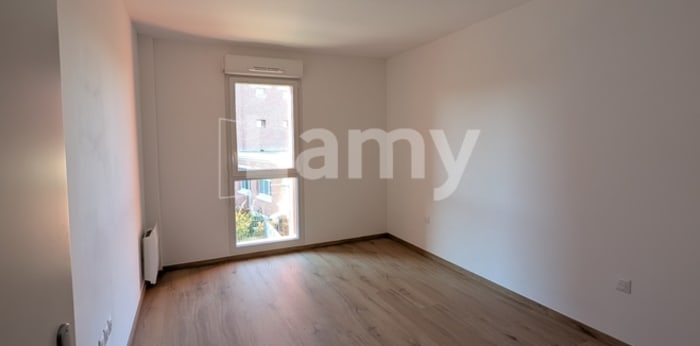 Image 6 sur 9 - Appartement  ·  Location · Armentieres (59280) · 3 pièces · 75m²