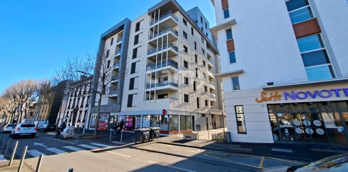 Image 7 sur 7 - Appartement  ·  Location · Clermont Ferrand (63100) · 1 pièce · 31m²