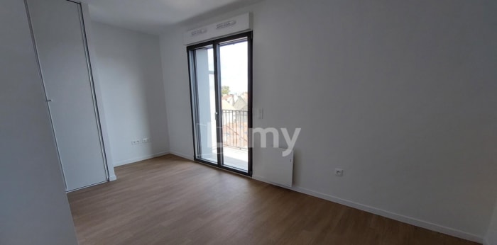 Image 7 sur 10 - Appartement  ·  Location · Reims (51100) · 1 pièce · 22m²