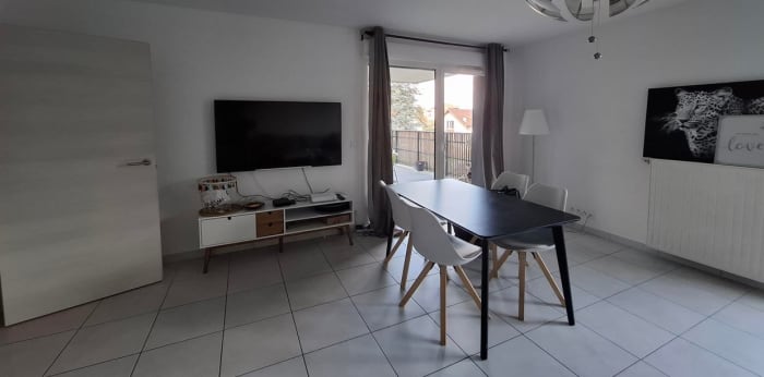 Image 4 sur 5 - Appartement  ·  Location · Ambilly (74100) · 3 pièces · 68m²