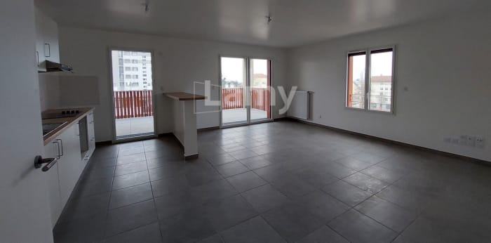 Image 3 sur 11 - Appartement  ·  Location · St Fons (69190) · 3 pièces · 74m²