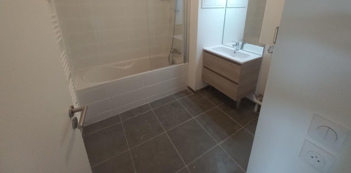 Image 5 sur 5 - Appartement  ·  Location · Clermont Ferrand (63000) · 3 pièces · 62m²