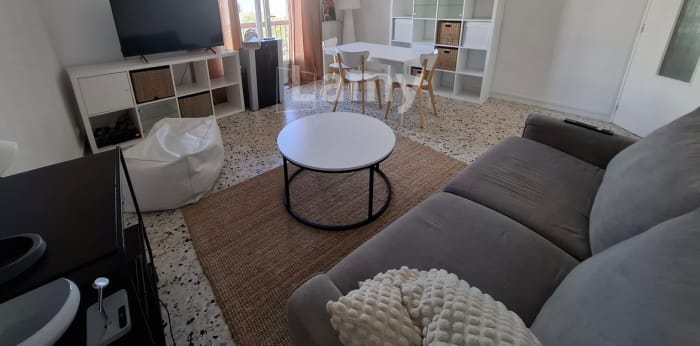 Image 1 sur 9 - Appartement  ·  Location · Marseille (13004) · 2 pièces · 53m²
