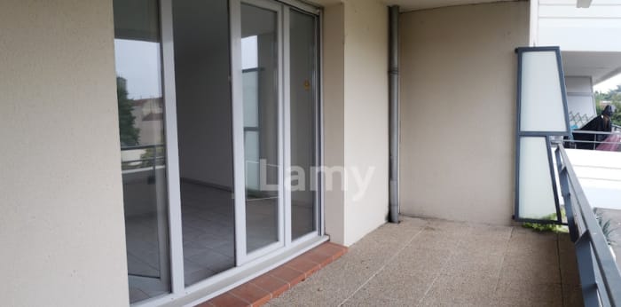 Image 14 sur 17 - Appartement  ·  Location · Toulouse (31100) · 3 pièces · 66m²